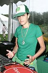 DJ Samantha Ronson at the  benefit for the NYU School of Medicine - Mental Illness Prevention Center hosted by Anna Anissimova at the Southampton residence of Denise Rich on August 14, 2004 at the Rich residence in Southampton, N.Y.<br>photo by Rob Rich copyright 2004 516-676-3939 robwayne1@aol.com