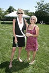  at the University Settlement Club1st. Annual fundraiser hosted by Seth Campbell in Southampton on 8-21-04.  photo by Rob Rich copyright 2004 516-676-3939  robwayne1@aol.com