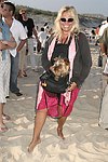 Robin Byrd and Ohm at the annual Hamptons Clambake at Flying Point Beach in Watermill on 7-11-04<br>photo by Rob Rich copyright 2004 516-676-3939 robwayne1@aol.com