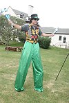 Entertainer  at the Albert Einstein College of Medicine's Family Day Carnival at the Villa Maria in Watermill on 8-15-04<br>  photo by Rob Rich copyright 2004 516-676-3939  robwayne1@aol.com